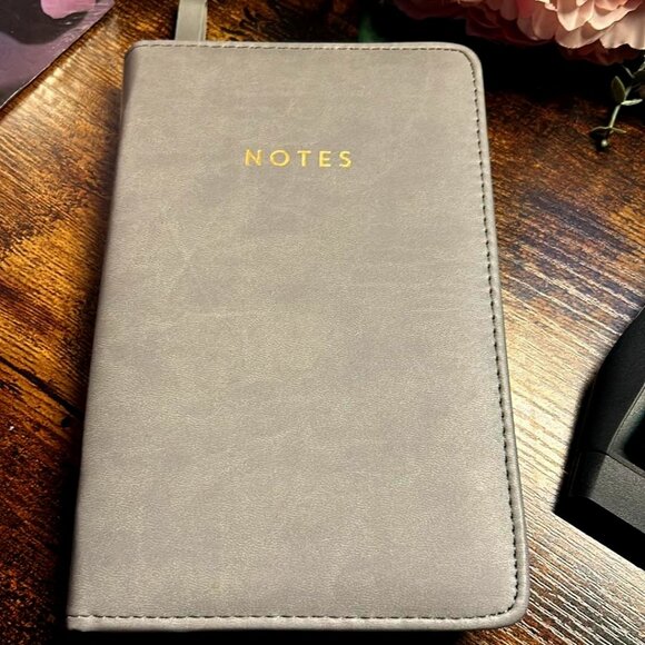 Gray Zip Around Case Climbing Tree Branded- notebook -  NEW - see pics - Picture 1 of 6